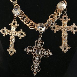 Three Cross Gold Chainlink Necklace